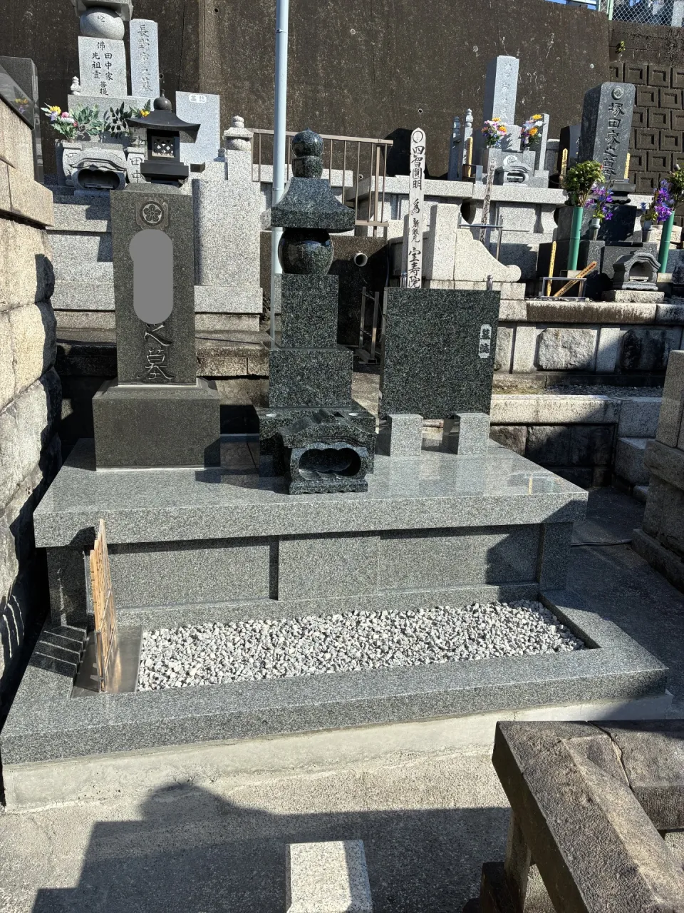 五輪塔を新規建込しました